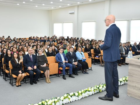 Nazir müavini Siyəzəndə olub