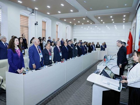 “Regional inkişaf-Rəqəmsal iqtisadiyyat” mövzusunda II beynəlxalq iqtisadi konfrans keçirilib