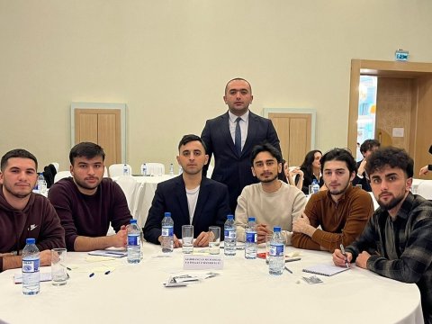 AzMİU tələbələri intellektual oyunda iştirak ediblər