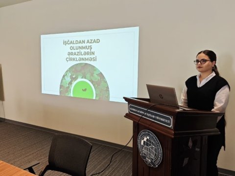 Tələbələri Qarabağda sənayenin qurulması barədə çıxış ediblər