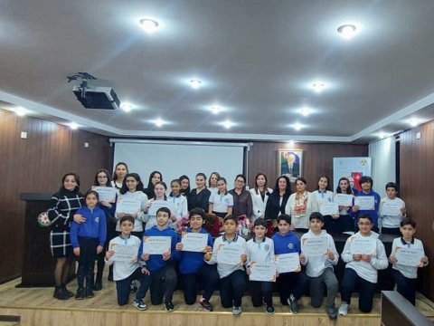 “Elm məktəbi”nin bağlanış mərasimi keçirilib