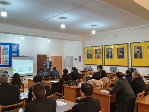 DİM dövlət qulluqçuları üçün təlimlər keçirib