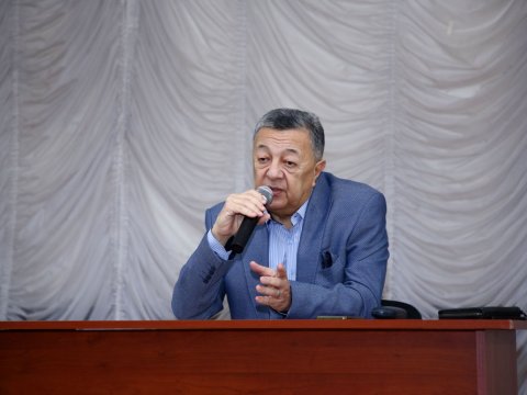 Tanınmış jurnalist öyrədici informasiyanı seçməyin yollarından danışıb