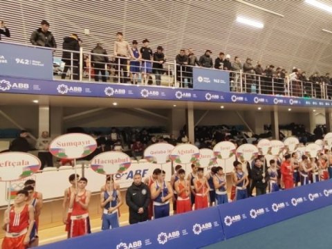 Yeniyetmə boksçular arasında Azərbaycan birinciliyinə start verilib