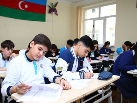 12 illik təhsilə keçilir? - “Təlim yükü azalacaq”