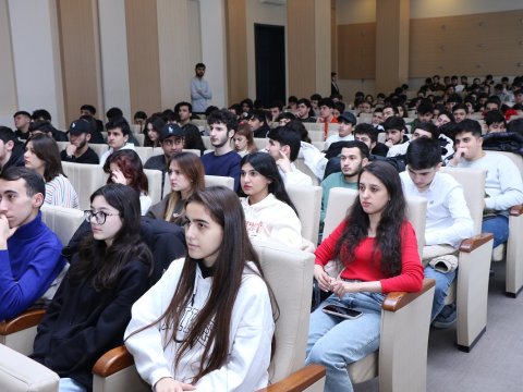 AzMİU-da maarifləndirici seminar keçirilib