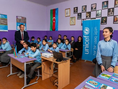 UNICEF Kəlbəcər məktəbində olub