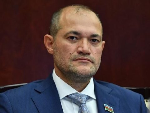 Prezidentliyə namizədlər: Razi Nurullayevin TƏHSİLİ