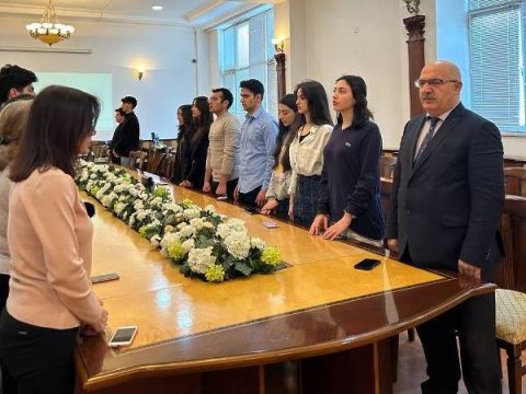 UNEC-də ümümxalq Hüzn Gününün 34-cü ildönümünə həsr edilən tədbir keçirilib
