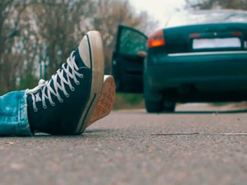 13 yaşlı yeniyetməni avtomobil vurub