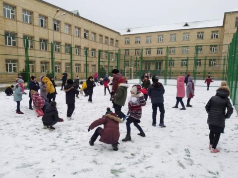 Qarlı hava tədris prosesinə necə təsir göstərib? - RƏSMİ