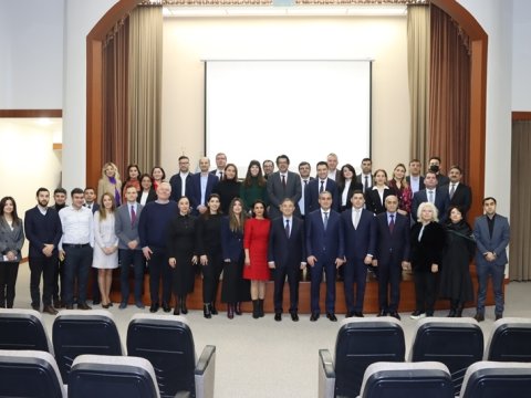 UNEC-in tərəfdaş olduğu ENGAGE layihəsinin hesabat konfransı keçirilib