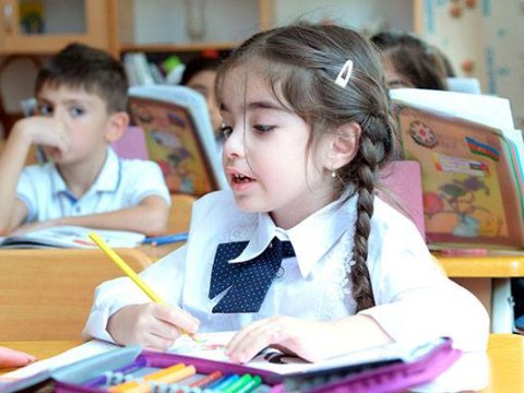 Sabahdan məktəblərdə qış tətili BAŞLAYIR