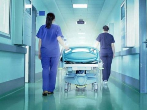 6 yaşlı uşaq yol qəzasında xəsarət alıb