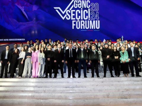 18 yaşı seçki günü tamam olacaq tələbələrlə görüş keçirilib