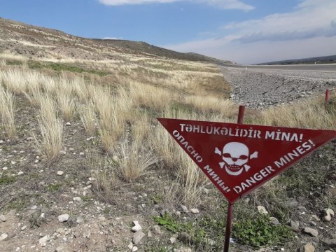 Tərtər rayonunda gənc minaya düşüb- FOTO