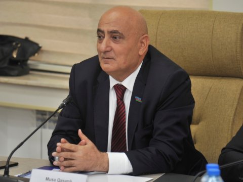 Qarabağ Universitetinə keçid balı yüksək olmalıdır!