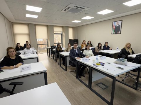 DİM-də təlim: “Səmərəli ünsiyyət”