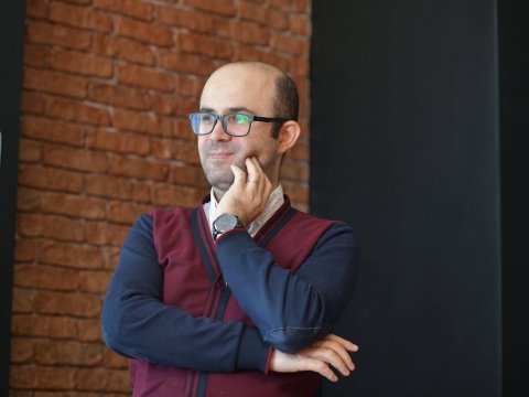 Universitetlər tələbələri əzbərçi kimi yetişdirir