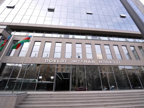 DİM dövlət qulluğu üzrə imtahana hazırlaşan namizədlərə müraciət edib