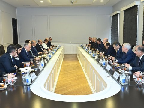 Türkiyənin Ali Təhsil Şurasının sədri Erol Özvar Azərbaycanda səfərdədir