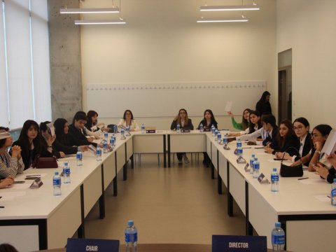 Tələbələr ölkələri Baş Assambleya və UNESCO-da təmsil ediblər