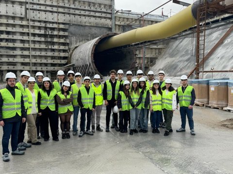 AzMİU tələbələri Türkiyədə keçirilən İnşaat Mühəndisliyi Zirvəsində iştirak edib