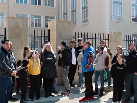 Musiqi Kollecinin məktəbə köçürülməsi narazılıq yaratdı