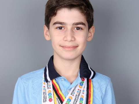 7-ci sinif şagirdi Stenford Universitetinin məktəbinə QƏBUL OLDU