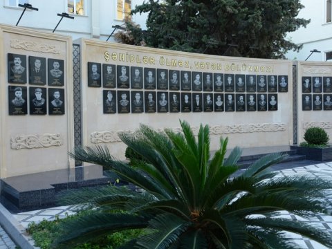 İqtisad Universitetinin şəhid tələbə və məzunları… - FOTOLAR