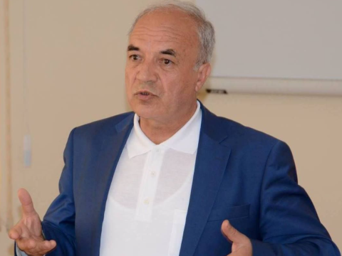 Gənclərimiz kənddən Bakıya gəlib süpürgəçi, fəhlə işləyirlər...