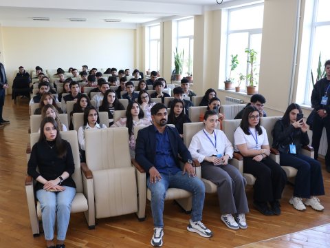 AzMİU-da 