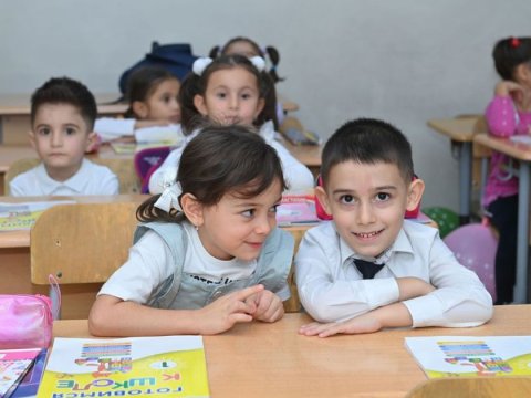 Birinci siniflərə qəbulla bağlı 326 alternativ qeydiyyat mərkəzi yaradılıb