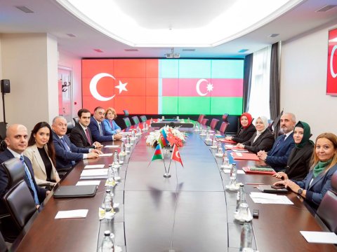 Türkiyə–Azərbaycan Universitetinin fəaliyyətinə dair məsələlər müzakirə edilib