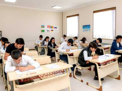 Naxçıvanda imtahanlarda 86 şagird və abituriyent, 34 dövlət qulluqçusu iştirak edib  