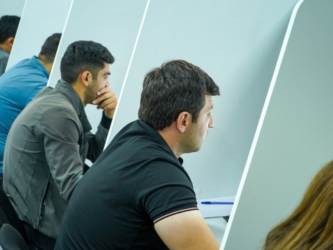 DİM elektron imtahanlar korpusunda ilk imtahanını keçirib - YENİLƏNİB