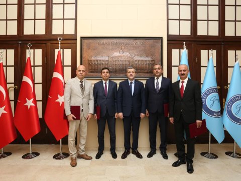 MDU-nun nümayəndə heyəti Qazi Universitetinin rektoru ilə görüşüb