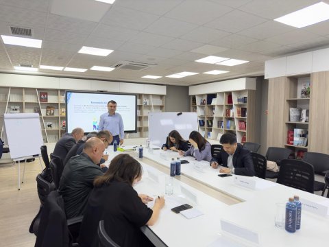 Dövlət İmtahan Mərkəzində təlim keçirilib