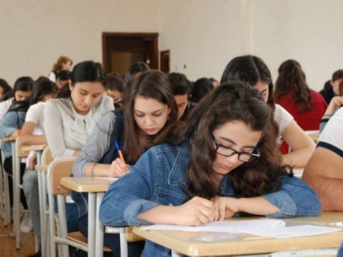 Qəbul sayılı günlər qalıb - Psixoloq abituriyentlərə çağırış ETDİ