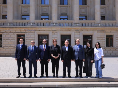 İstanbul Bahçeşehir Universitetinin rektoru AzTU-da olub