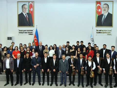 BMU-da Müstəqillik Günü münasibəti ilə konsert proqramı təşkil olunub