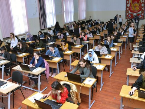 Gömrük orqanlarına xidmətə qəbul üzrə imtahan keçiriləcək