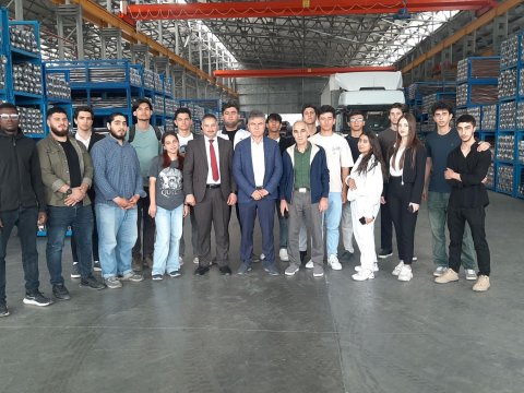 BMU-nun tələbələri istehsal prosesi ilə tanış olublar