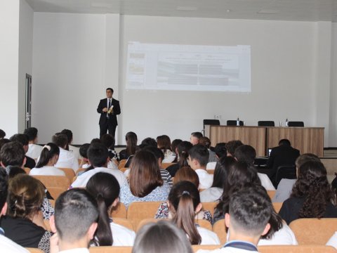 Qarabağ Universitetinə tələbə qəbulu barədə maarifləndirici görüşlər keçirilib
