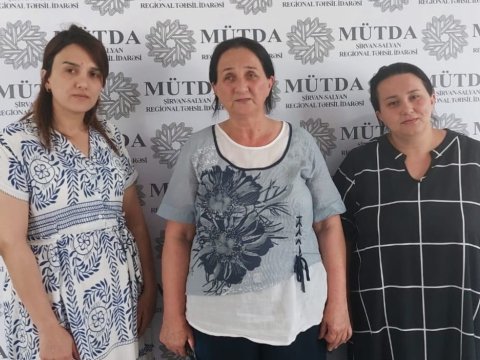 Ana və iki qızı sertifikasiyadan yüksək nəticə TOPLADILAR