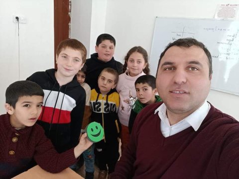 “Fədakar müəllim”: “...həmin yolu getdiyimizə inana bilmirdilər”