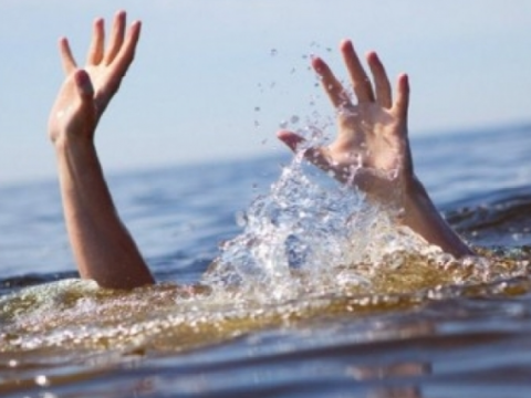 Valideyn məsuliyyətsizliyi: Əyləncə faciəyə çevirilir