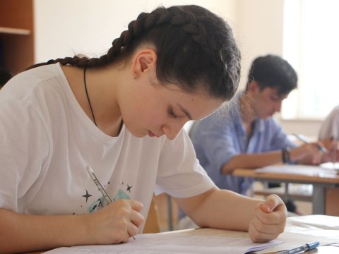 Peşə təhsili müəssisələrinə tələbə qəbulunun vaxtı AÇIQLANDI