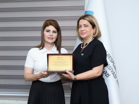 BMU əməkdaşı fəxri fərmanla təltif olunub