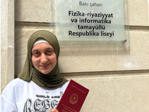 Yüksək bal toplayan gənc bu universiteti SEÇDİ